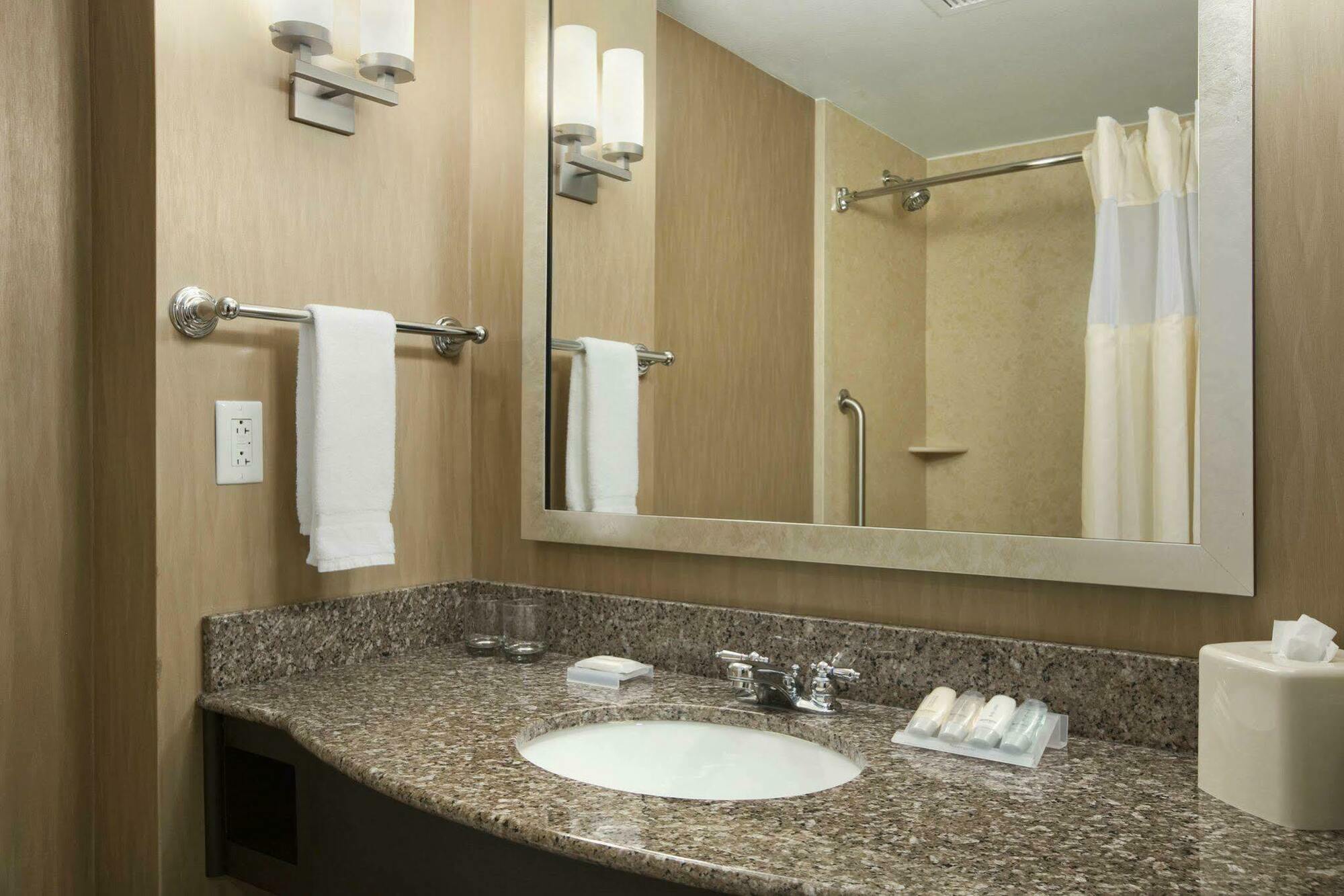 Hilton Garden Inn Springfield, Mo Værelse billede